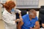 Борисов се ваксинира на живо във Фейсбук